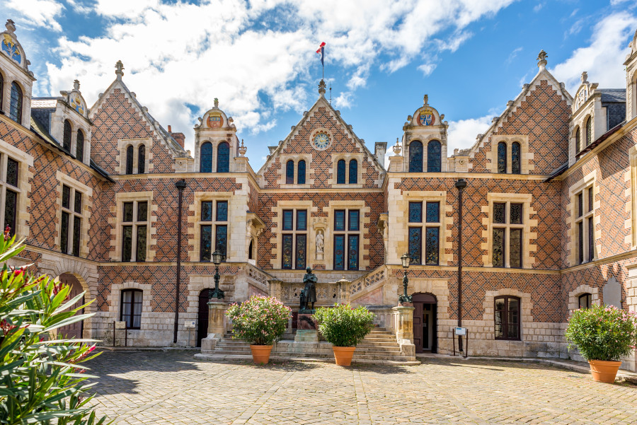 Pompes Funèbres à Orléans | Organisation d’obsèques